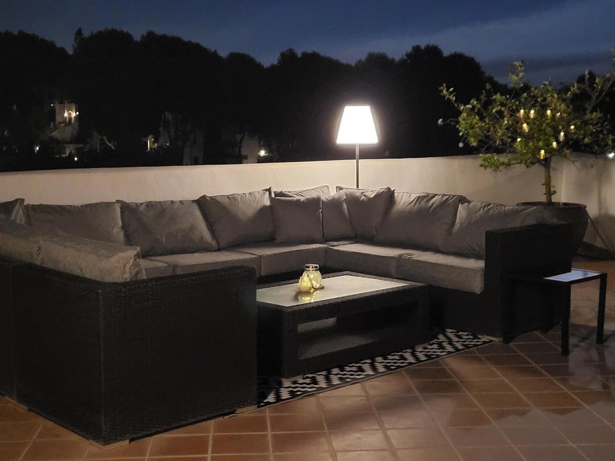 Duplex Penthouse Casa M3 Walking Distance Puerto Banus Marbellac