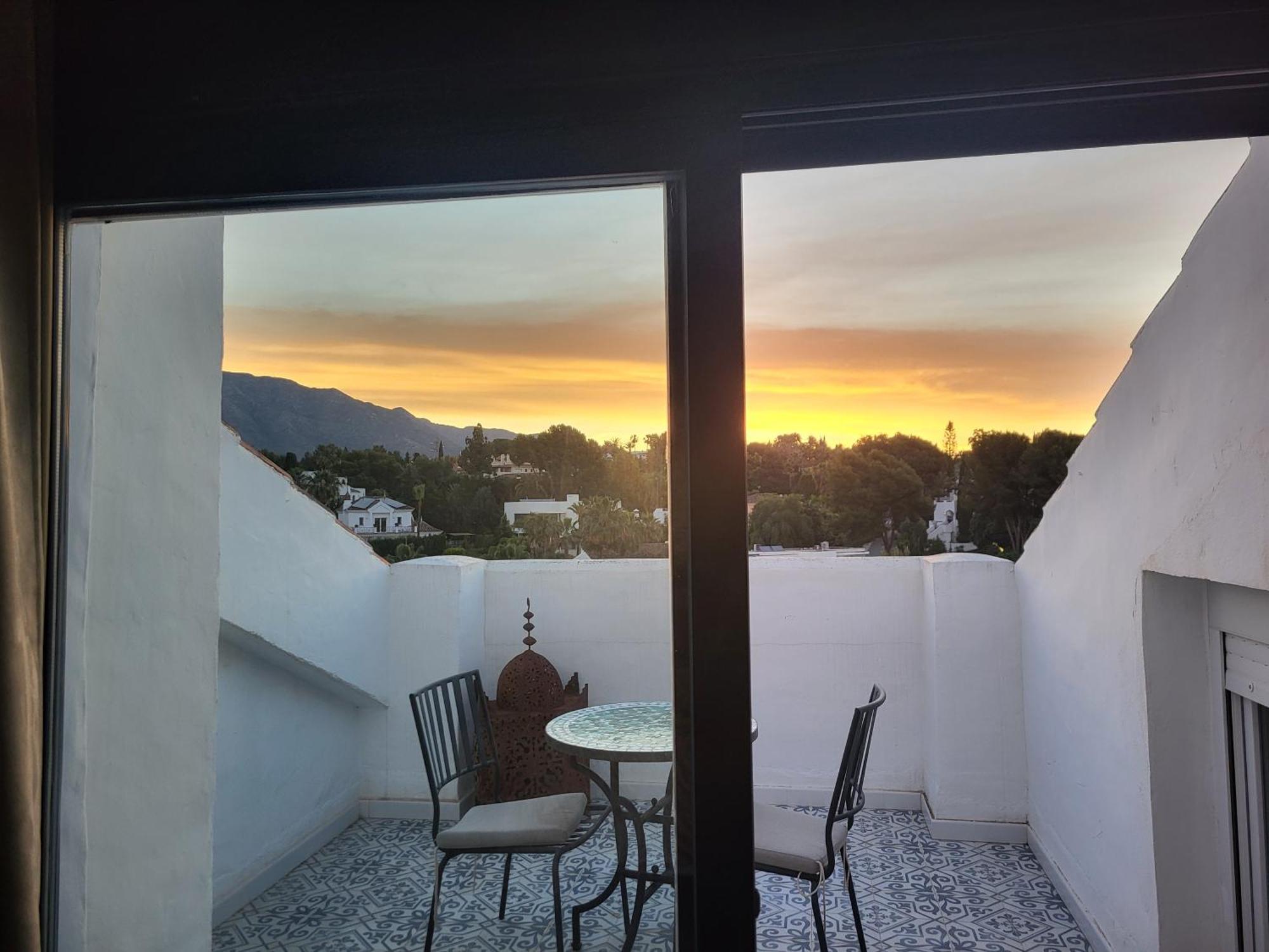Duplex Penthouse Casa M3 Walking Distance Puerto Banus Apartment Marbella