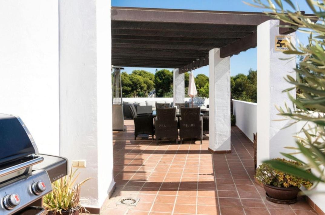 Apartemen Duplex Penthouse Casa M3 Walking Distance Puerto Banus *