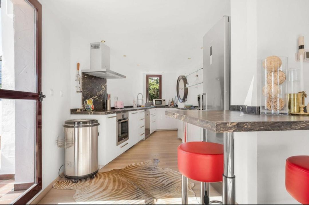 Duplex Penthouse Casa M3 Walking Distance Puerto Banus Apartemen Marbella